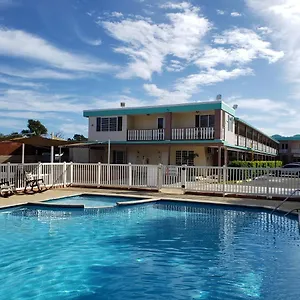 Hotel Combate, Cabo Rojo